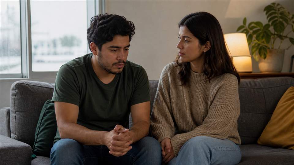 Pareja apoyándose ante la depresión y la ansiedad